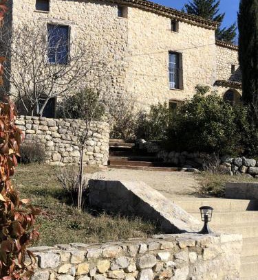 Buis-les-Baronnies House | HAMEAU DE LA SAVOUILLANE