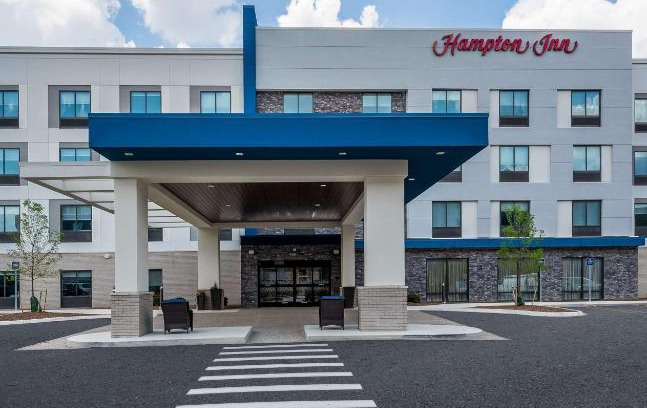 Southfield Hotel | Hampton Inn by Hilton Detroit Southfield
