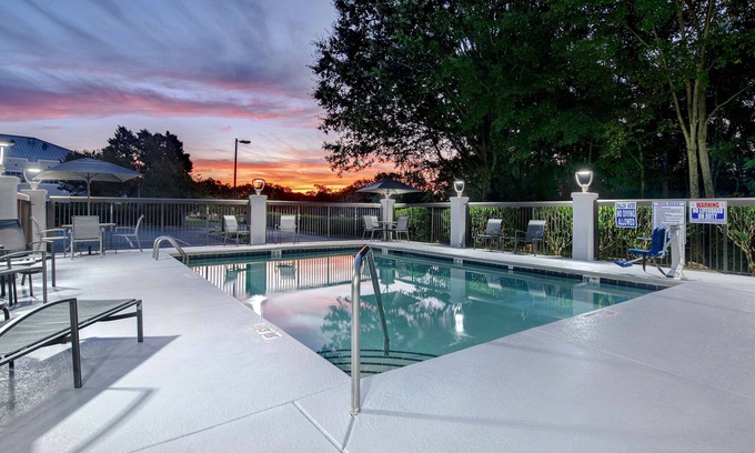 Monroe Hotel | Hampton Inn Charlotte/Monroe