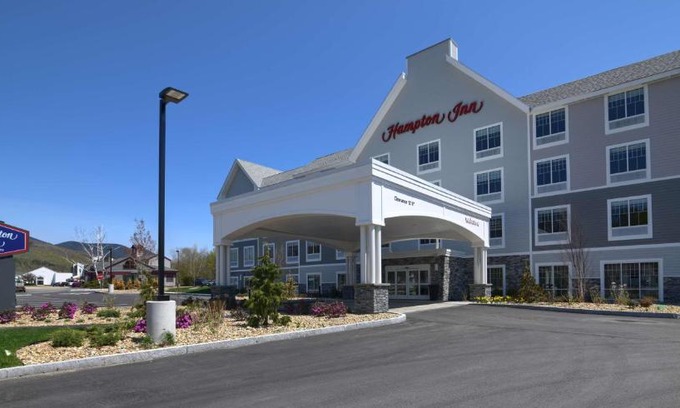 Lincoln Hotel | Hampton Inn Lincoln White Mountains