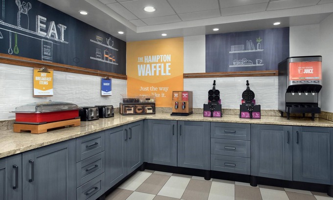 Green Tree Hotel | Hampton Inn Pittsburgh/Greentree