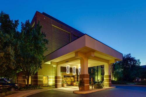 Innsbrook Hotel | Hampton Inn Richmond-West Innsbrook