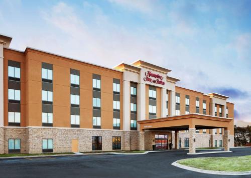 Waukegan Hotel | Hampton Inn & Suites Chicago/Waukegan