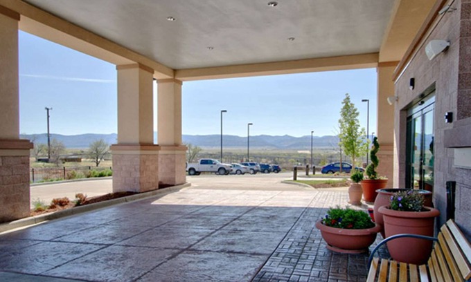 Littleton Hotel | Hampton Inn & Suites Denver/Highlands Ranch