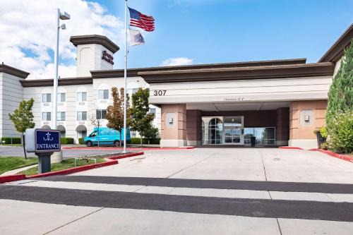 Salt Lake City Hotel | Hampton Inn & Suites Salt Lake City Airport