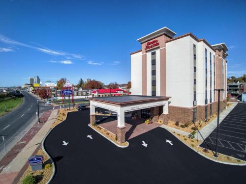 Springfield Hotel | Hampton Inn & Suites Springfield Downtown