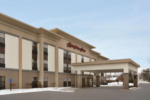 Poland Hotel | Hampton Inn Youngstown/Boardman