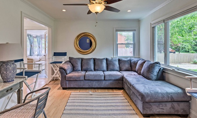 Hampton Bays House | Hamptons Bay Home on Shinnecock Bay w/ Yard!