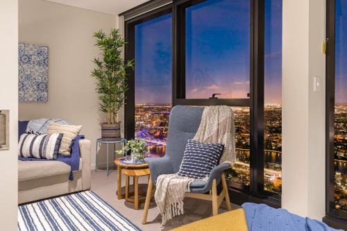 Brisbane Central Business District Apartment | Hamptons Retreat on Level 77 Skytower