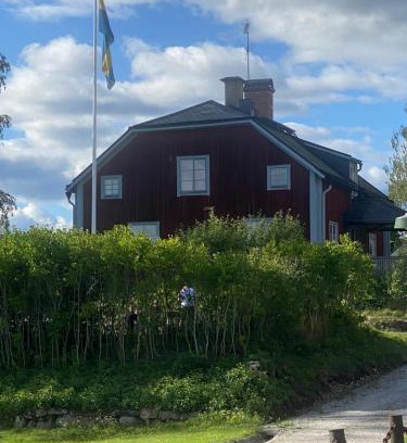 Soderbarke Hostel | Handlarens villa - Vandrarhem de luxe