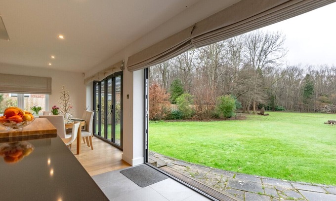 Biddenden House | Haons - Three Bedroom House, Sleeps 8