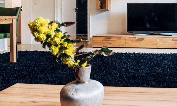 Murwik Apartment | Happiness has six letters: EAST SEA