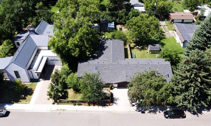 Bozeman House | Happy, Healthy, Home in the Heart of Downtown BZN!