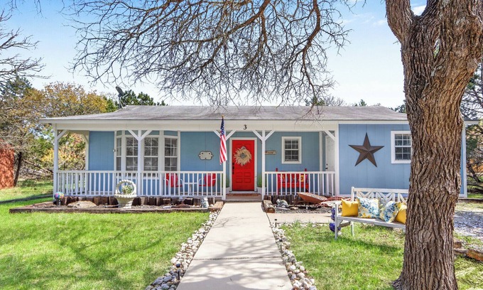 Wimberley House | Happy Hollow I Families, Stargazing