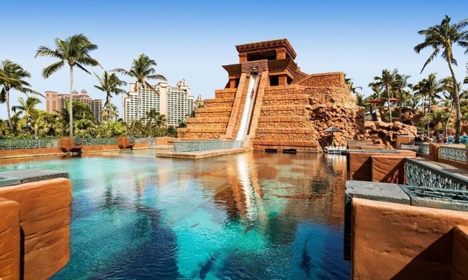 Paradise Island Condo | HARBORSIDE ATLANTIS, 2BR Lockoff, sleeps 8 for week June 27-July 4, 2025