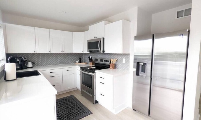 Del Obispo Apartment | Harbour House- Dana Point
