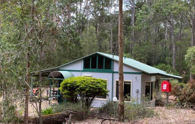 Forest Grove Resort | Harmony Forest Cottages & Lake side Lodge
