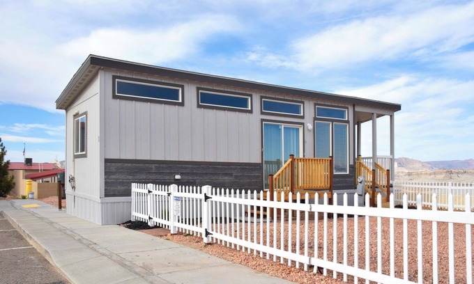 Greenehaven House | Harmony Haven is your cozy sanctuary and gateway to stunning Lake Powell.