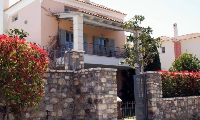 Longos Apartment | Harmony Hotel Apartments - Maisonette DANAE (78 m²) for 4-8 persons