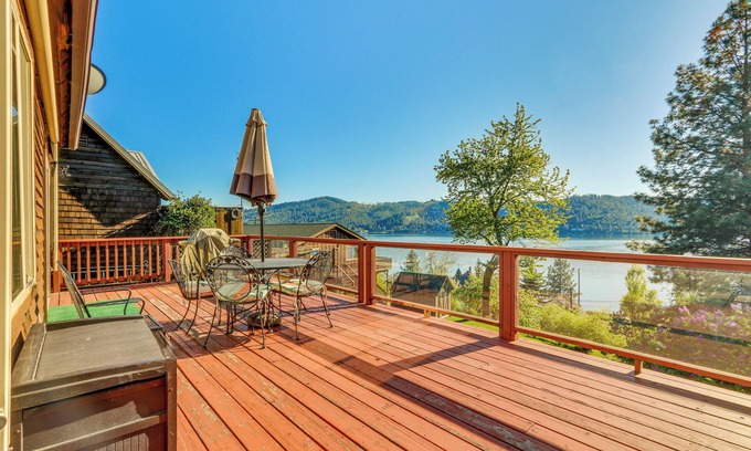 Harrison House | Harrison Home w/Grill & Lake Views: Walk to Town!