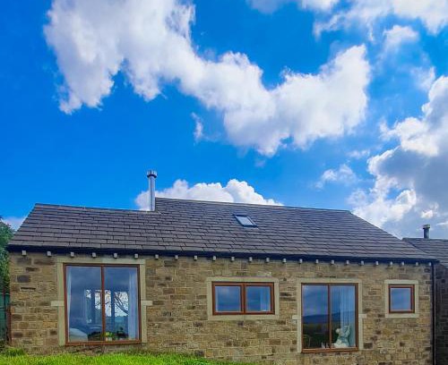 Hoylandswaine House | Hartcliffe Retreat