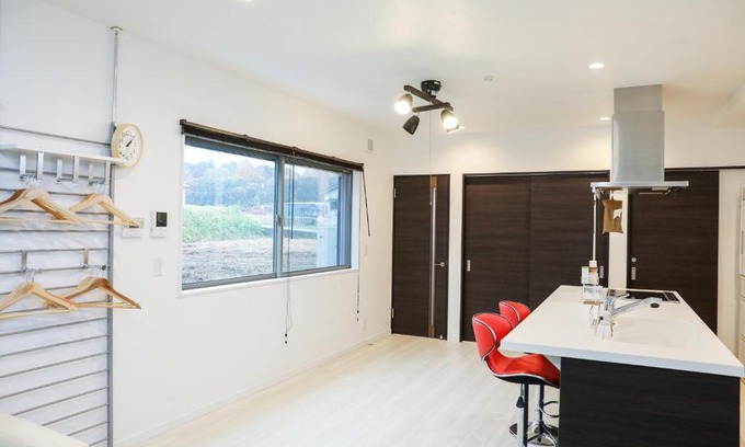 Nara House | HAT Huruichi, near from Nara park, more than 5 parking space, 築3年の一軒家,駐車場5台以上可,グループでの宿泊に