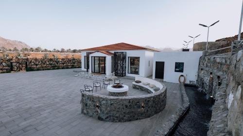 Hatta Villa | Hatta resort farmstay & activities Hiking and more