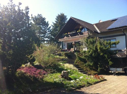 Seppenhofen Apartment | Haus Bella