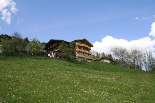 Zellbergeben Apartment | Haus Burbach