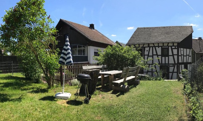 Pohl House | Haus Innerdorf gemütliches Ferienhaus im Taunus