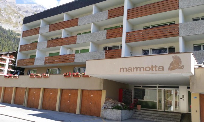 Leukerbad Apartment | Haus Marmotta