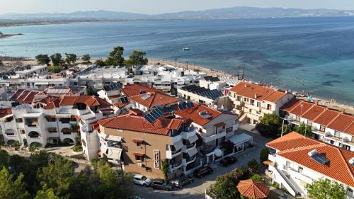 Nea Potidaia Apartment | Haus Niko Apartments and Suites