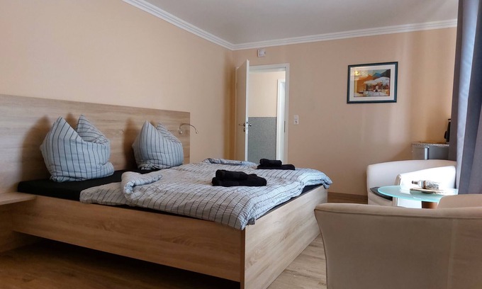 Lembruch Apartment | Haus Strandlust - Gemütliches Studio Direkt am Dümmer See