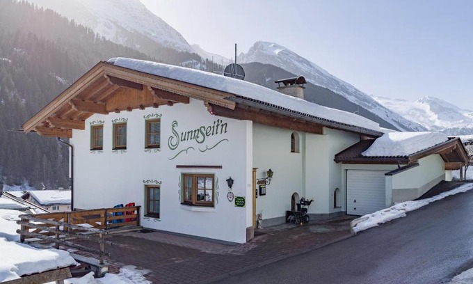 Juns Apartment | Haus Sunnseiten