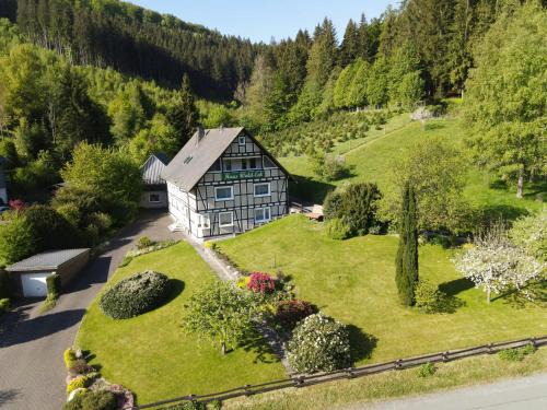 Sorpetal Apartment | Haus Wald-Eck