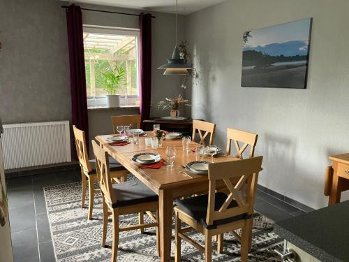 Ehndorf Apartment | Haus Wald und Wiese Wohnung Wald