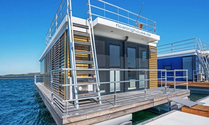 Braunsbedra Boat Rental | Hausboot Family & Friends, Braunsbreda