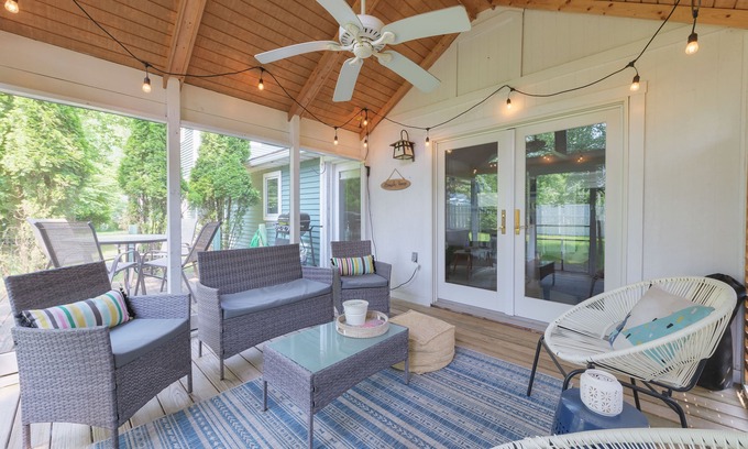 West Wing Estates House | Haven Hideaway by Cottages on Wash is the perfect vacation home!
