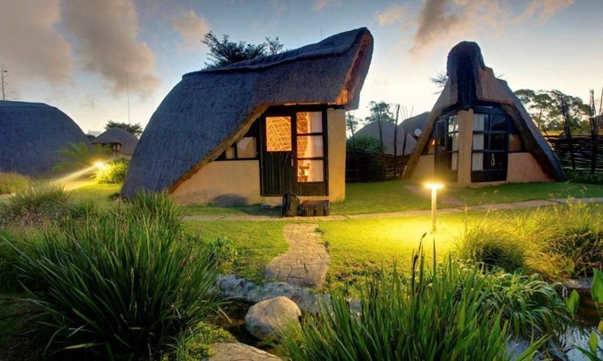Motshane Cabin | Hawane Resort