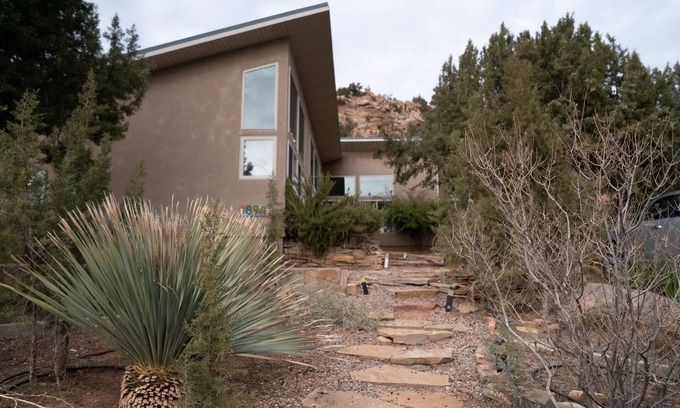Apple Valley House | Hawk House -Eco Desert Cabin near the base of Zion National Park