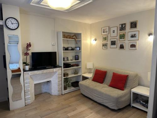 Enfants-Rouges Apartment | Heart of Paris, quiet, perfect to enjoy the city