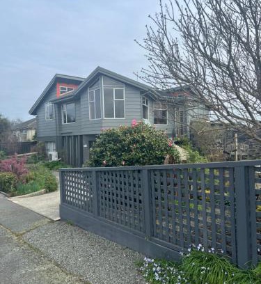 Invercargill House | Heart of Windsor