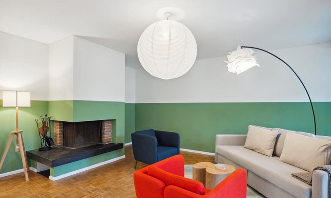Hochschulen Apartment | Heart of Zurich: Central & Spacious