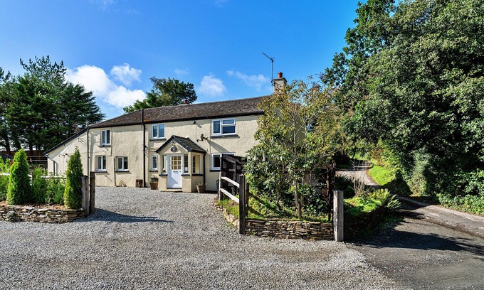 East Portlemouth House | Heath Hills