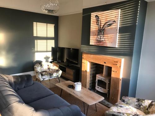Halifax House | Heather Bank Cottage, Halifax. Yorkshire. HX2 7DD