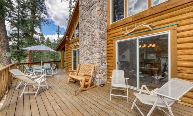 Columbine Lake House | Heaven's Gate