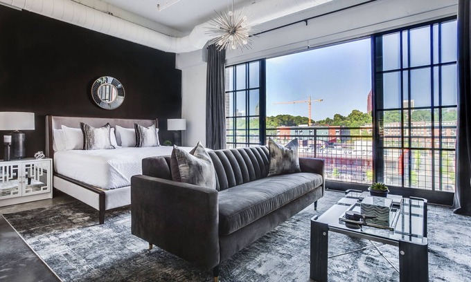 Old Fourth Ward Apartment | Heavenly Haven by Atlanta Luxury Rentals
