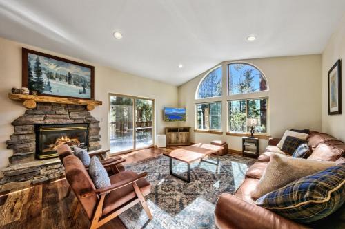 Montgomery Estates House | Heavenly Retreat