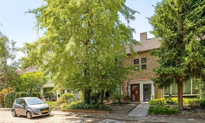 Breda House | Heerlijk Huis Vlakbij Alle Verzieningen