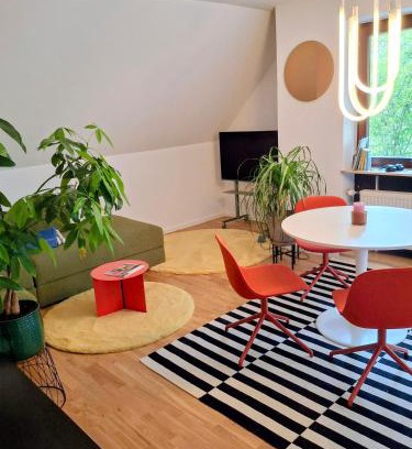 Untersendling Apartment | Helle und schöne Wohnung nahe Theresienwiese